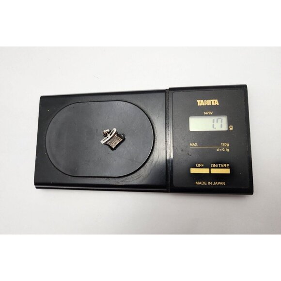 Unique Single 10K Solid White Gold Square Shaped Diamond Stud Earring - 0.25ct - Picture 12 of 12